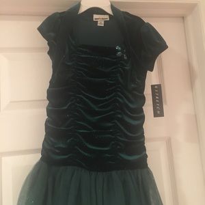 Girls dress